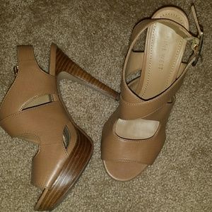 COPY - Comfy nude high heels